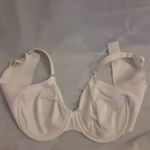 Olga 40C underwire bra